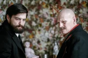 Sigmund Freud (Robert Finster), Alfred Kiss (Georg Friedrich)