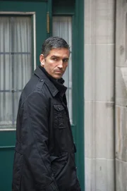 John Reese (Jim Caviezel)