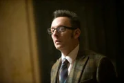 Harold Finch (Michael Emerson)