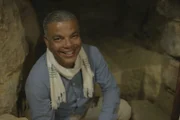 Für Dr. Ramadan Hussein war es ein Kindheitstraum, Archäologe zu werden. Der Grabkomplex in Saqqara mit seinen vielen ungeöffneten Sarkophagen und Artefakten ist eine einmalige Entdeckung.