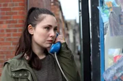 Aideen (Roisin O‘Neill) blickt in eine ungewisse Zukunft.