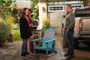 Andi Burns (Liza Snyder, l.); Adam Burns (Matt LeBlanc, r.)