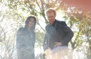 Die Detektive Adell Sevilla (Wanda de Jesus, l.) und Horatio (David Caruso, r.) stehen vor einem Rätsel: Wer ist der Mörder von Dara Winters?