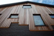 Hausfassade   +++