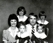 Alte Fotografie eines Familienporträts