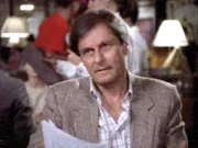 Der Journalist Bryan Sullivan (Joe Bologna) soll Jessica Fletcher bei den Recherchen für ihr neues Buch helfen.
