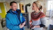 Expertin Eva Brenner im Gespräch mit Installateur Manolo