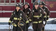 V.l.: Gabriela Dawson (Monica Raymund), Christopher Hermann (David Eigenberg), Matthew Casey (Jesse Spencer), Mouch (Christian Stolte)