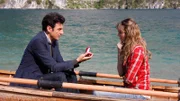 Vincenzo (Enrico Ianniello, l.); Silvia (Gaia Bermani Amaral, r.)