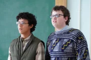 Eduardo (Miguel Chavez, l.); Victor (Jacob Houston, r.)