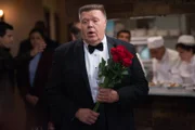 Scully (Joel McKinnon Miller)