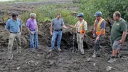 Rick Lagina (l.), Gary Drayton (3.v.r.)