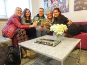 V.l.: Erica, Erika, Melanie, Petra und Kandidatin Yasemin