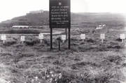 Gedenktafel auf dem Friedhof