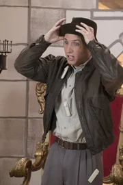 Shayne Topp (Matt Bradley).