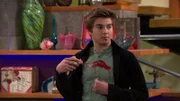 Max Thunderman (Jack Griffo)