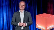 Prof. Dr. Thomas Junker, Mathematisch-Naturwissenschaftliche Fakultät an der Universität Tübingen, bei Campus TALKS. Der Evolutionsbiologe hat herausgefunden, warum im Bett tausendmal nichts passiert – sein Thema: die "Sex-Lüge".