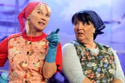 SWR Fernsehen NÄRRISCHE WOCHEN IM SWR FERNSEHEN, "Bütt an Bord - Narrenschiff auf Neckar, Rhein und Bodensee", am Montag um 20:15 Uhr. Die Putzfrauen "Dui do on de Sell" alias Doris Reichenauer und Petra Binder.
