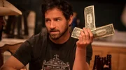 Walker (Ryan Bingham)