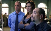 V.l.: Detective Elliot Stabler (Christopher Meloni), Detective Olivia Benson (Mariska Hargitay) und Detective Odafin 'Fin' Tutuola (Ice-T) ermitteln im Mordfall einer 16-Jährigen.
