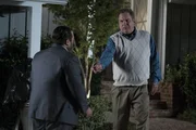 Marvin Goldberg (Dan Fogler, l.); Murray Goldberg (Jeff Garlin, r.)