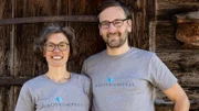 Christina Weiß und Lutz Geissler backen in ihrer Bäckerei in Hamburg Sasel.
