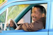 Sr. Daniel Harrelson  (Obba Babatundé)