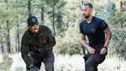 Daniel "Hondo" Harrelson (Shemar Moore, l.) und David "Deacon" Kay (Jay Harrington)