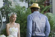 Lemon (Jaime King, l.) offenbart Lavon (Cress Williams, r.) ihre schlechte finanzielle Lage und dieser macht es sich zur Aufgabe, ihr zu helfen - mit Hilfe einer Talentshow ...