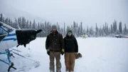 Kaleb und Brittany Rowland in McCarthy während der Wintersaison. (National Geographic)