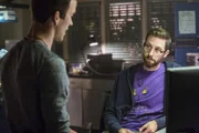 Bei den Ermittlungen in einem Kartellfall stellt sich heraus, dass der Hauptverdächtige mit einem Familienfreund von Pride verlobt ist - was die Nachforschungen für Lund (Rob Kerkovich, r.) und LaSalle (Lucas Black, l.) äußerst kompliziert und undurchsichtig werden lässt ...