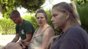In Ilica gibt es Spannungen bei den Wollnys: Sarafina (li.) und Sylvana sind genervt von Silvias harscher Kritik an ihrem Erziehungsstil
