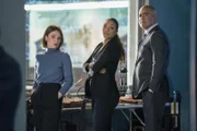 (v.l.n.r.) Taylor Rentzel (MacKenzie Meehan); Danny James (Jaime Lee Kirchner); Chunk Palmer (Christopher Jackson)