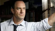 Detective Elliot Stabler hat eine Hiobsbotschaft ins Haus.