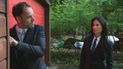 (v.l.n.r.) Sherlock Holmes (Jonny Lee Miller); Dr. Watson (Lucy Liu)