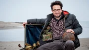Oliver Mommsen als Jens Jeschen mit dem Schatz des Wikingerfürsten Godefrid