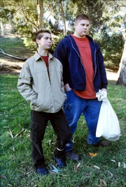 Justin Berfield (Reese), George (Aaron Hill)