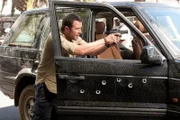 Sullivan Stapleton as Sgt. Damien Scott