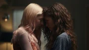 Jules Vaughn (Hunter Schafer), Rue Bennett (Zendaya)