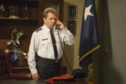 Major General Hank Landry (Beau Bridges)
