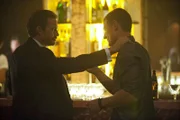 L-R: James Leatherby (Dougray Scott) und Sgt. Michael Stonebridge (Philip Winchester)