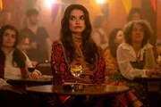Domenica Howarth (Margaret Clunie)