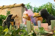Grete (Viviane Podlich) hat eine Zirkuskarte für zwei und damit ein Problem: Wen wird sie mitnehmen und wen nicht? Ella (Anna Menzel) oder Rudi (Lennart Morgenstern)?