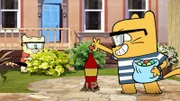 Ollie und Moon experimentieren.