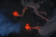 Gerade ist der Vulkan Fagradalsfjall auf der Halbinsel Reykjanes nahe Reykjavik ausgebrochen.