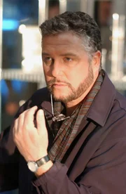 Grissom (William Petersen) hat es in diesem Fall mit einem besonderen gewalttätigen Mörder zu tun.