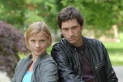 SOKO-Ermittlerin Karin Kofler (Kristina Sprenger) und ihr Kollege Klaus Lechner (Andreas Kiendl).