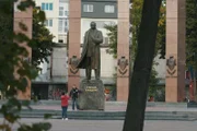 Statue von Stepan Bandera in Lwiw (Westukraine).