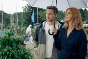 Eigentlich hatte Marc (Timmi Trinks) vor, mit Julia (Esther Schweins) ein paar schöne Stunden auf dem Boot seiner Eltern zu verbringen, doch dann fanden sie dort eine Leiche.