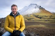 Dirk Steffens hat für "Terra X" schon Vulkane rund um den Globus besucht und dabei viele Abenteuer erlebt, und überraschende Erkenntnisse gewonnen.